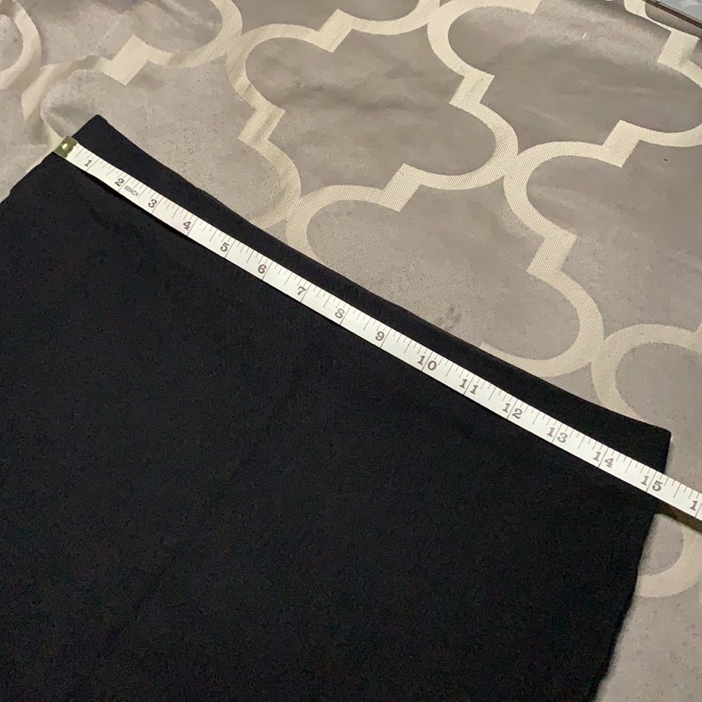 Black Pencil Skirt - Picture 5 of 7
